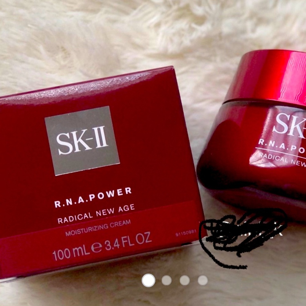**NIB** SK-II R.N.A.- Radical New Age 3.4 OZ cream